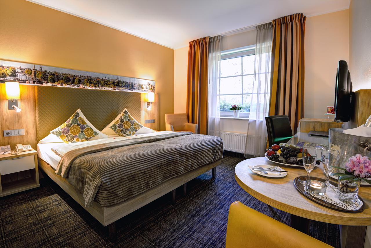 Nordwest-Hotel Amsterdam Бад Цвишенан Екстериор снимка